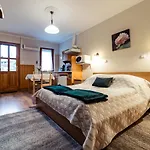 Estike Apartment Gyula