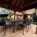 Estike Apartment